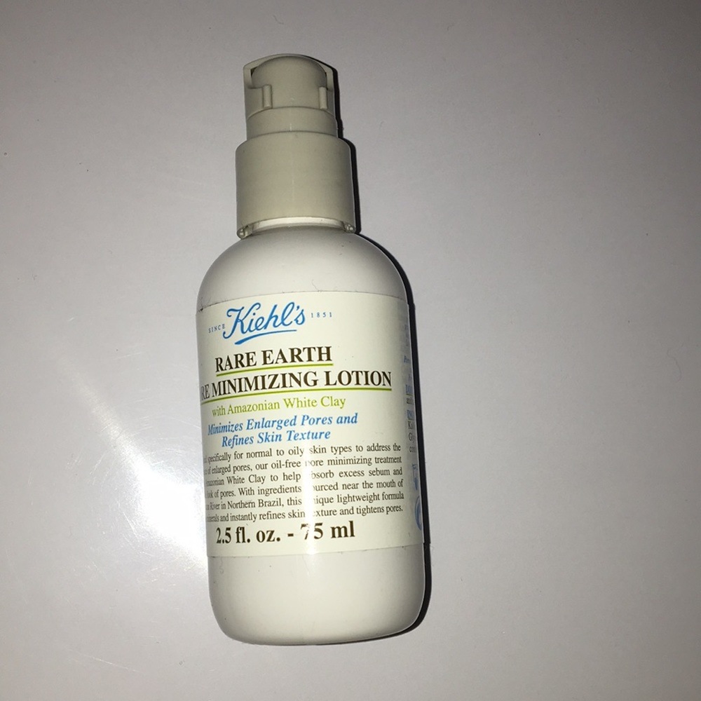Kiehl’s rare earth pore minimizing lotion
